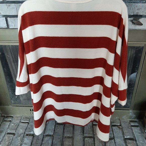 Rust Red and Cream Top - Picture 2 of 4